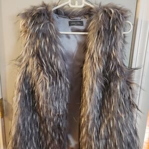 Anna & Chris Faux Fur Vest